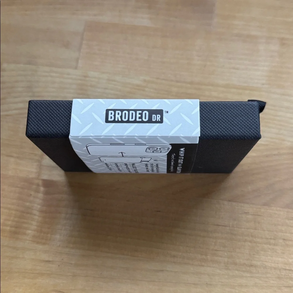 Brodio Dr Spank Bank Magnetic Phone Wallet - Grey